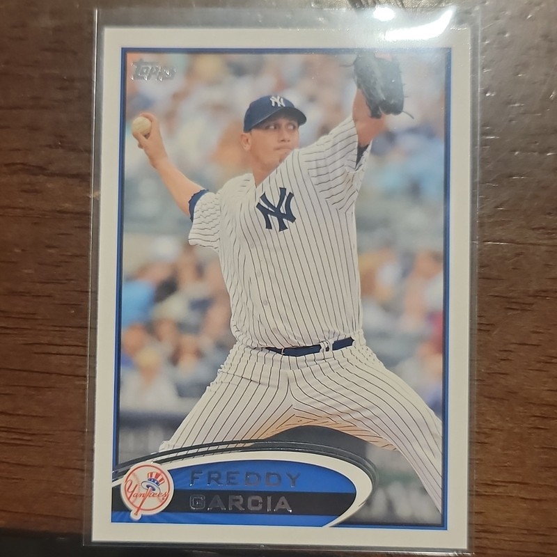 Topps 2012 Topps Base Set Freddy Garcia New York Yankees #596 MLB