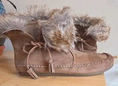 Madden Girl 8 M Finn Tan Faux Fur Trim Flat Moccasin Bootie Boho Hippie Festival