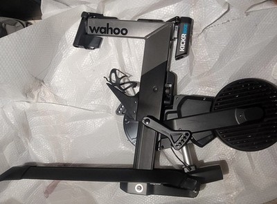(NUR RAHMEN) Wahoo Kickr Indoor Rollentrainer V2 Smart Trainer WiFi WFBIKE3