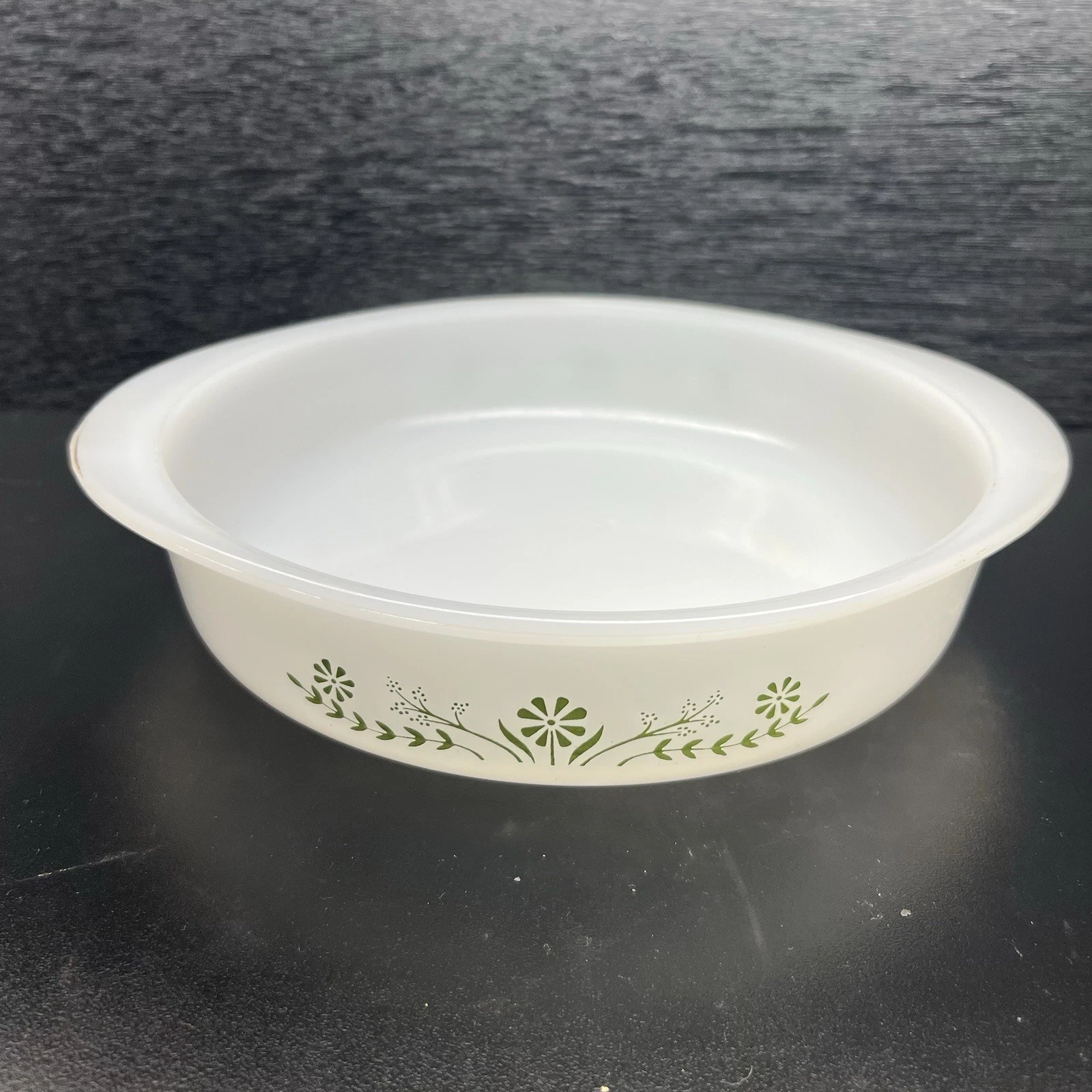 VINTAGE Glasbake Green Daisy 8" Round Pie Dish J2429 USA
