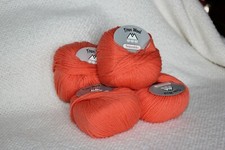 Titan Wool Smeraldo Coral Acrylic Wool Yarn 5 Skeins