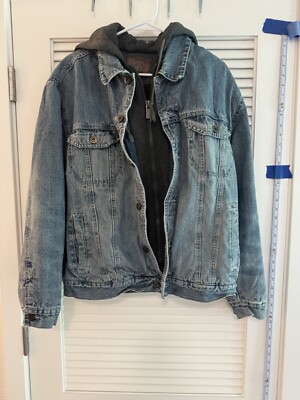Lee Denim Jacket Sherpa Lined Trucker Hoodie Distressed Mens Size Small