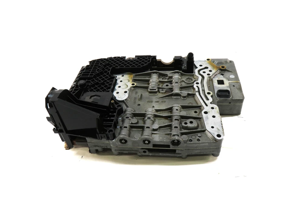 2007-2011 BMW 135i 335i (E87 E90) 3.0L TURBO 6HP-19 TRANSMISSION VALVE BODY - Image 2 of 4