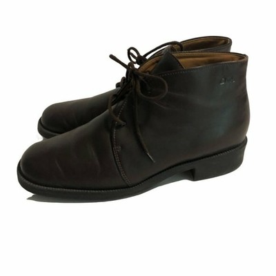 clarks desert boots comfort