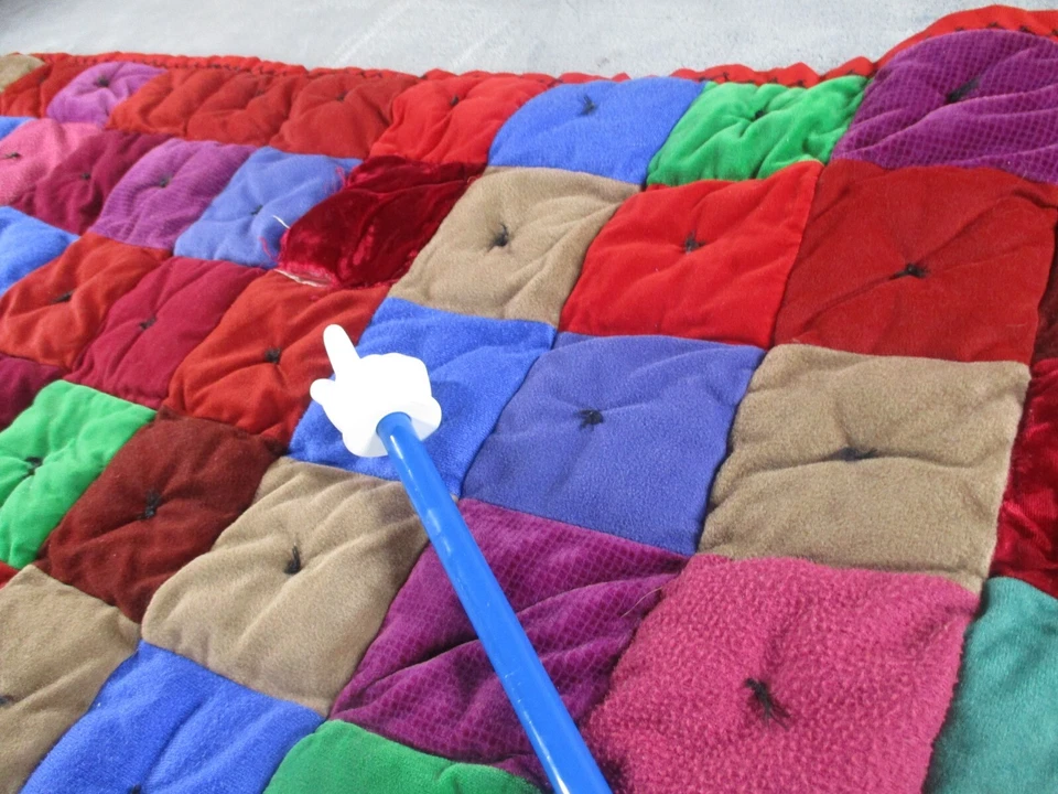 Colcha edredón manta retazos vintage 75 x 82 colorido años 80 Foto 3 de 4