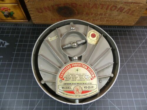 Vintage Atomic Age Wind-Up Fire Alarm Vanguard Anaheim California - Picture 2 of 4