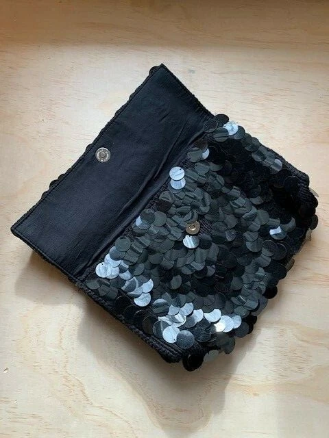 Cartera clutch Sonia Rykiel grande de noche negra con lentejuelas Foto 2 de 4