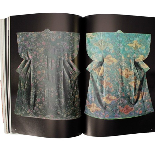 KIMONOS ROBES TEXTILES JAPANESE FABRIC FASHION TEXTILE DESIGN TIE-DYING 1st ED - Picture 3 of 11