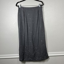 Vintage Y2K Talbots Gray Floral Embroidered Wool Blend Midi Length Pencil Skirt