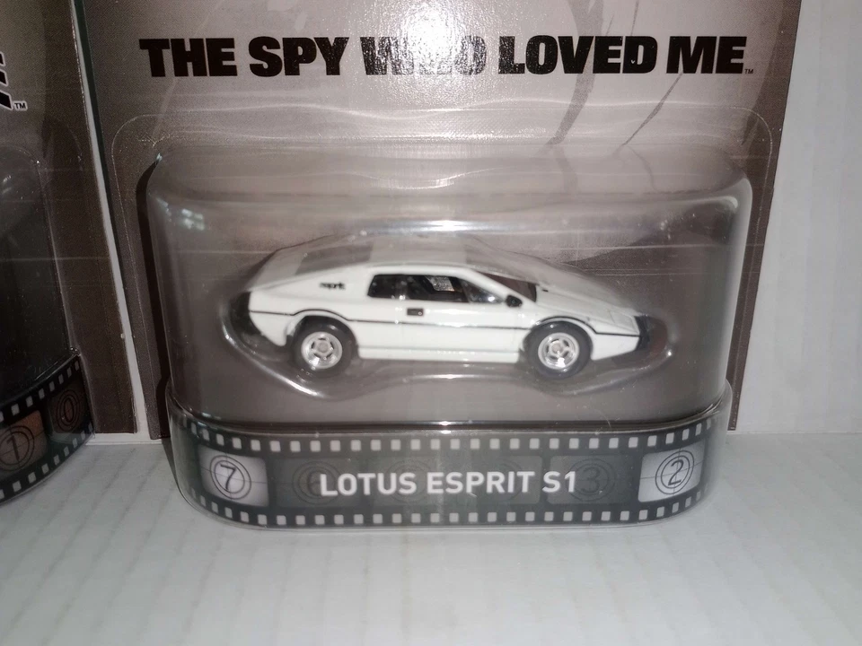 Hot Wheels Retro 007 Lotus Esprit S1 y Toyota 2000gt Roadster Lote de 2 Foto 3 de 4