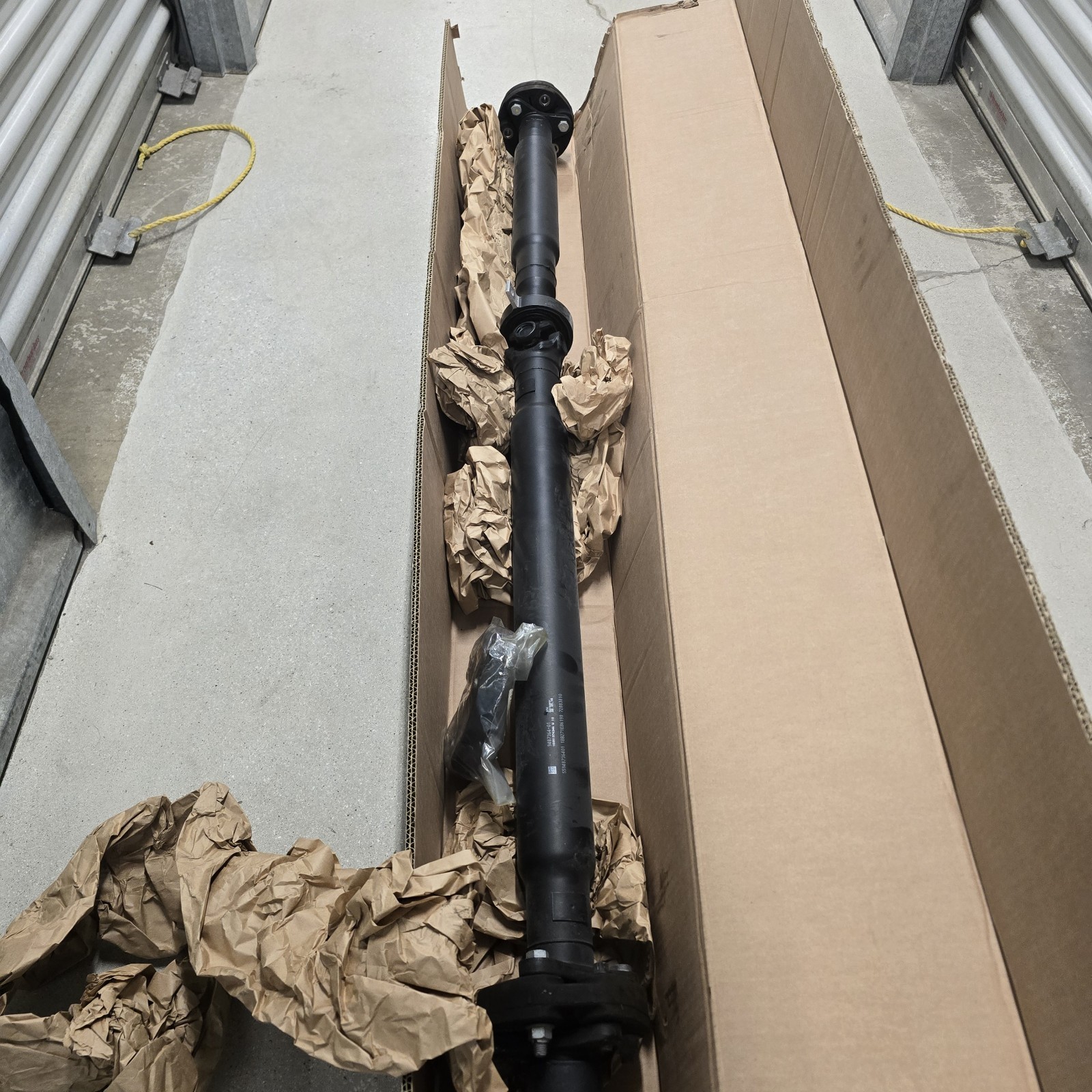Rolls Royce Cullinan  Driveshaft Assembly, Very Low Mileage, OEM Factory