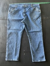 Wrangler Jeans Men s 44x30 Relaxed Fit Rugged Wear Blue Denim M14