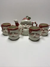 Vintage Santa Teapot With 4 Mugs Excellent Condition Made In Taiwan Christmas