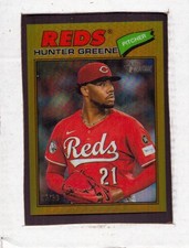 2026 Topps Heritage Chrome Gold Refractor Hunter Greene #53