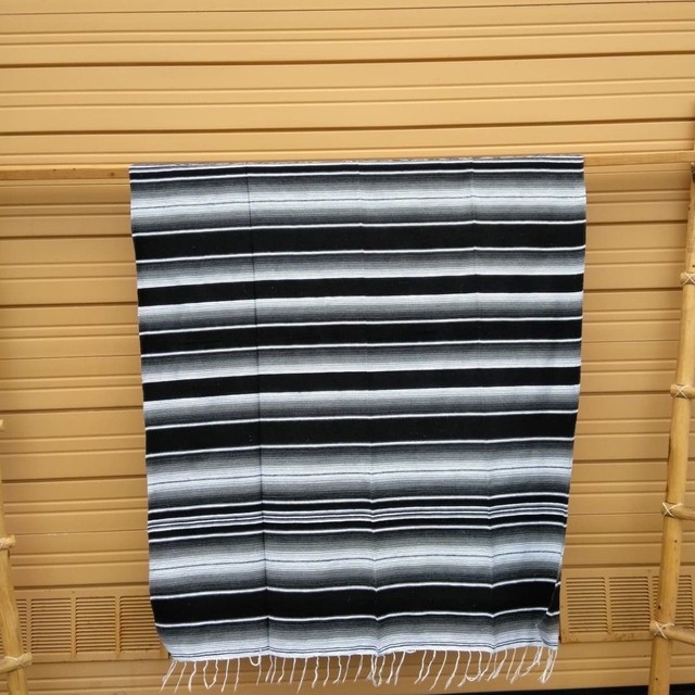 Serape XXL,5' X 7',Mexican Blanket,HOT ROD, Seat Covers,Motorcycle,BLACK & WHITE