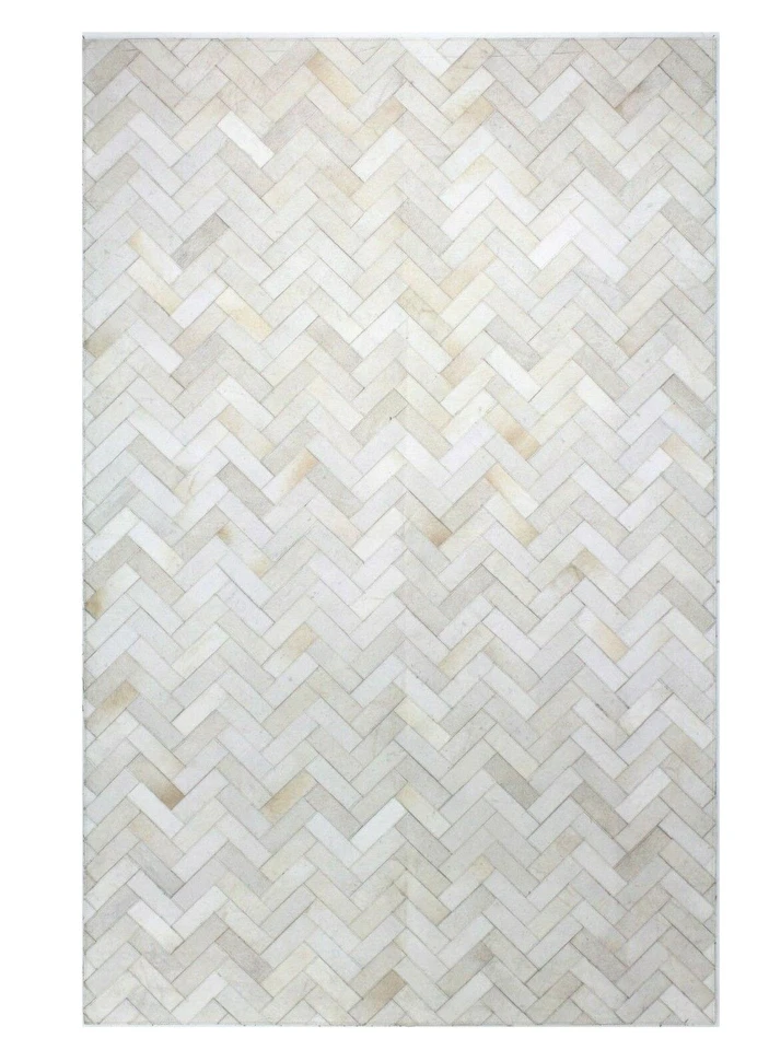 Bashian Santa Fe Hand Stitched Chevron Cowhide Rug Cream 4' x 6'  H112-H12 - Image 4 of 4