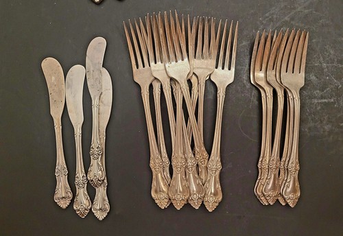 Oneida AFTERGLOW Carving Spoon Fork Sterling Silver Flatware - Picture 2 of 9