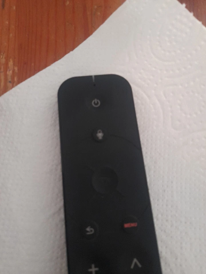 💥 Télécommande Comme NEUVE UHD décodeur TV Orange TV4 VOCALE + 2 piles NEUVES  - Photo 4/4