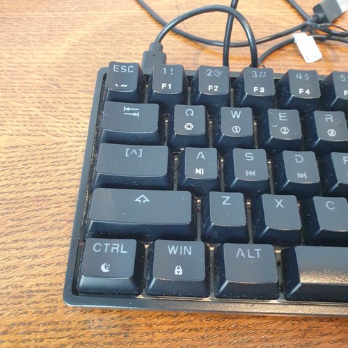 Epomaker Skyloong SK61 Mechanical Keyboard Black USB RGB - Afbeelding 2 van 9