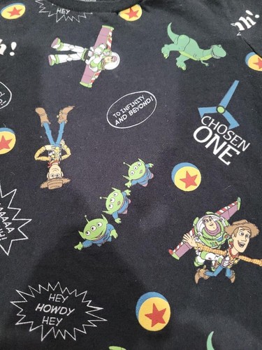 Boy's DISNEY WOODY /BUZZ LIGHTYEAR/ REX/BLACK shirt SIZE 10/12 - Picture 2 of 2