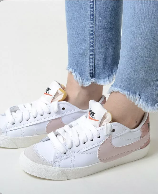 Nike Blazer Low '77 Jumbo Women's Shoes.