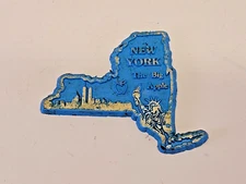 Vintage USA America State Shape Magnet New York Big Apple World Trade Center NYC