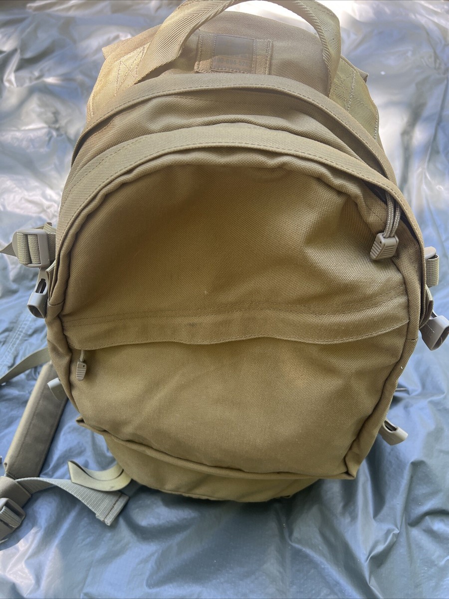 【最終値下げ】ブラックホーク　3day pack Amazon.com: BlackHawk! 3-Day Assault Pack Coyote Tan