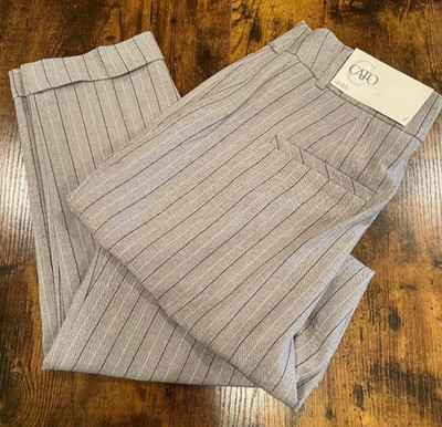 Cato Womens BNWT Light Grey Striped Ankle Dress Pants with cuff Size 4