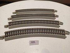 Bachmann HO Scale EZ track 4 pieces 92124A - 2 . LIKE NEW. My Ref.(EZ5)