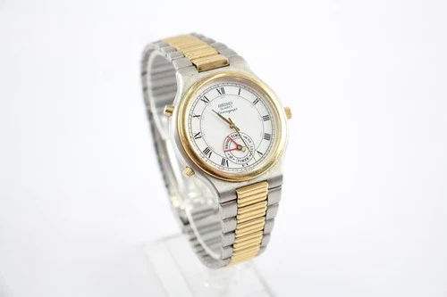 Vintage Seiko Two Tone Chronograph Quartz Watch Ref 8M25-8030 Working