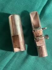 Yanagisawa mouthpiece for  Alto sax No. 8 Slightly tarnished.