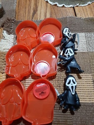 CultureFly GhostFace Scream Mystery Vinyl Figure Classic Knife Scythe & Slashing