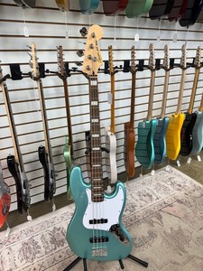 Squier Jazz Bass | eBay
