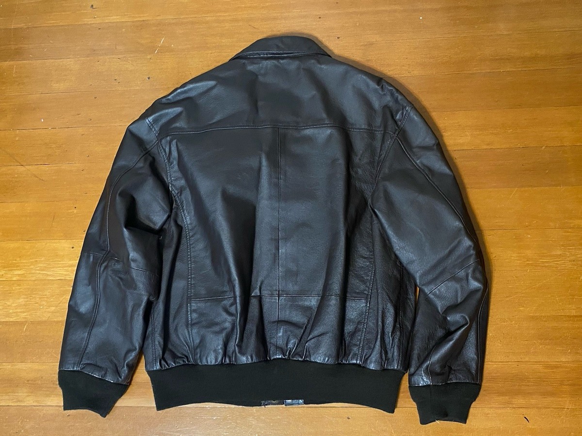A-2“Classic“black“羊革 “短丈“bomber jacket AIRBORNE TYPE A-2 U.S. FLIGHT BOMBER JACKET SZ L Brown Authentic