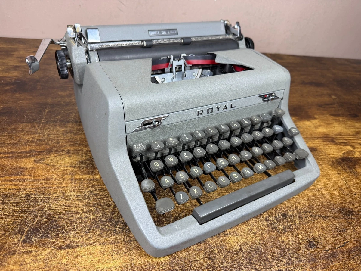 完動品　 UXE 450 ロイヤルタイプライター　カナ文字 Royal Collectable Typewriters for sale | eBay