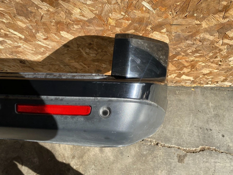 CUBIERTA PARACHOQUES TRASERO LAND ROVER LR4 L319 OEM 10-13 NEGRA Foto 3 de 4