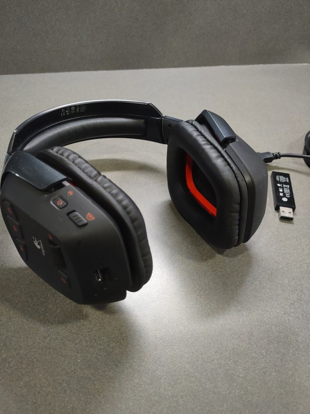Logitech G930 Black Wireless 7.1 Surround Sound USB Receiver Gaming headset