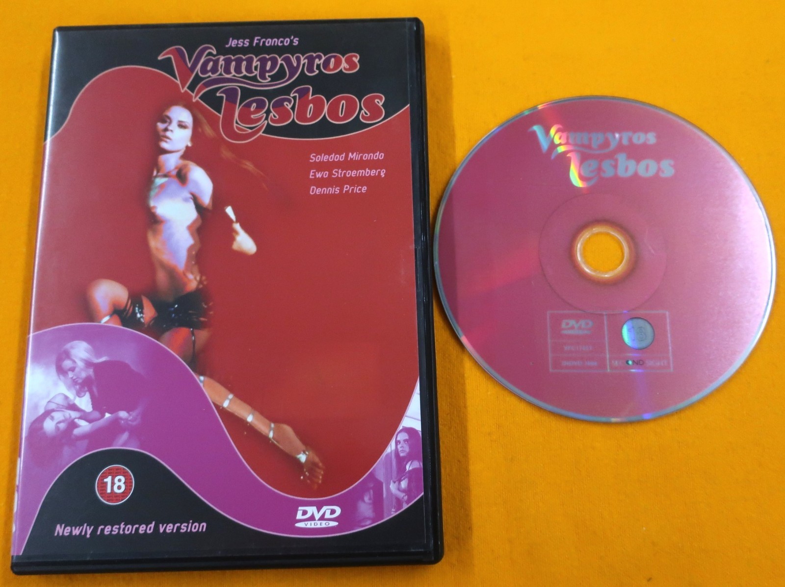 Vampyros Lesbos -  Jesús Franco - Classic German Horror - DVD Movie!