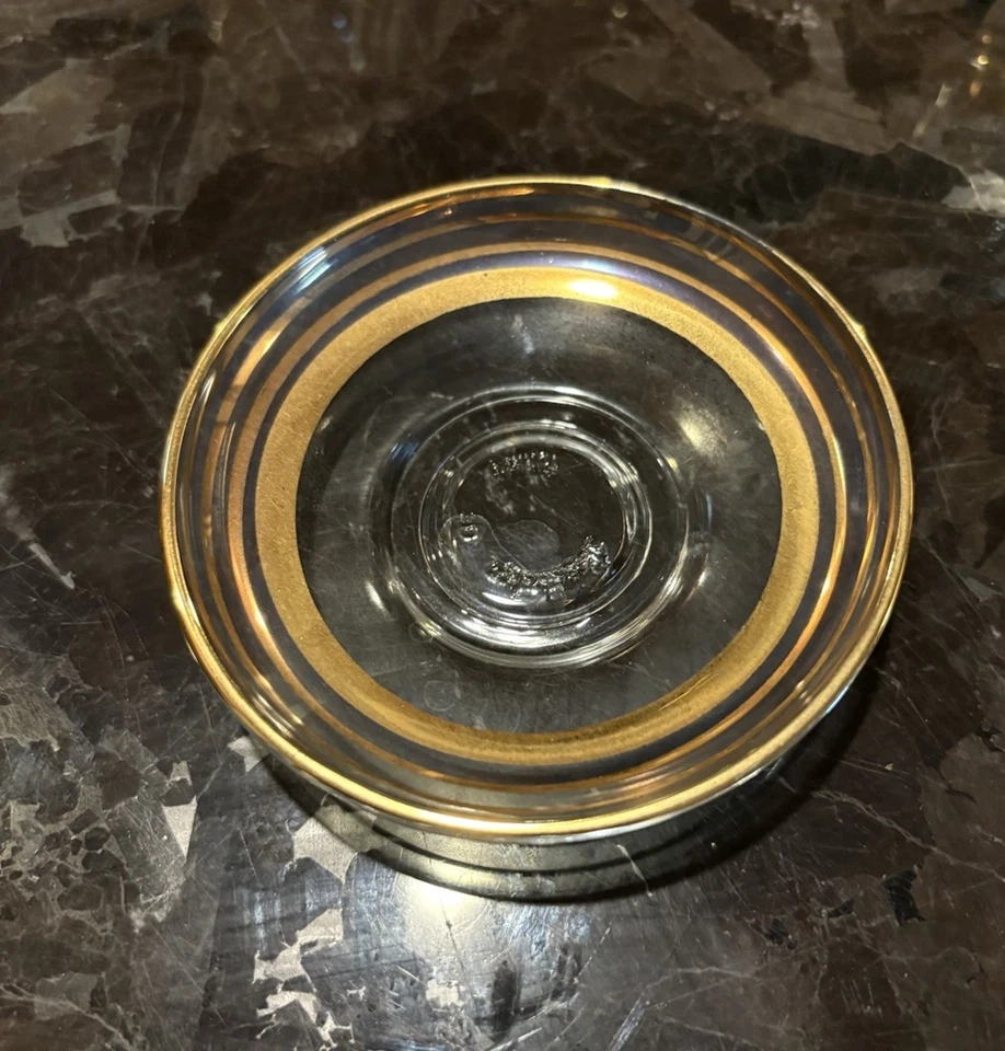 Juego de té turco - 6 vasos y 6 platillos Pasabahce borde dorado Foto 4 de 4