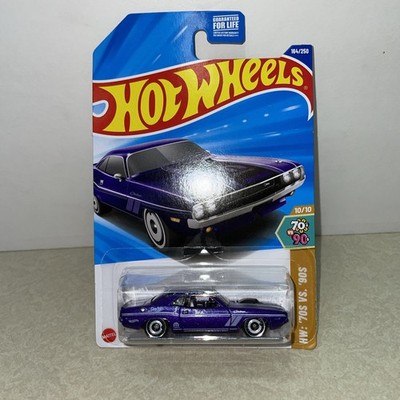 HOT WHEELS 70 Dodge Hemi Challenger 10/10 HW 70'S VS 90'S 1/64