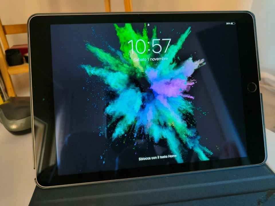 Tablet Apple iPad Air 2 64GB Wi-Fi colore grigio siderale ottime condizioni - Immagine 2 di 4