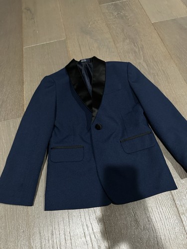 Boys Suit Size 6 - Picture 4 of 5