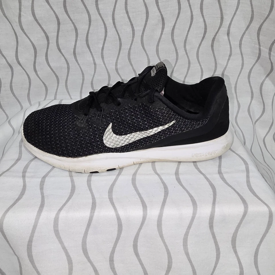 Nike Training Flex TR 7 Women's Size 8.5W Athletic Shoes Black Silver Running - Image 4 of 4