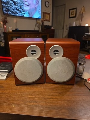 Philips MCD515 Home Theater Speakers, Brown Wooden ***TESTED AND WORKING***