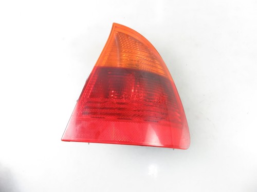 BMW 3 E46 Rücklicht hinten rechts 7165880 Diesel 110kw 2002 25579960