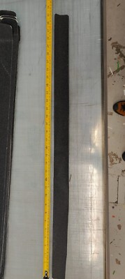 Schwarzes Antirutschband stark haftende Stufen Treppen. 12er Pack 840 mm x 50 mm