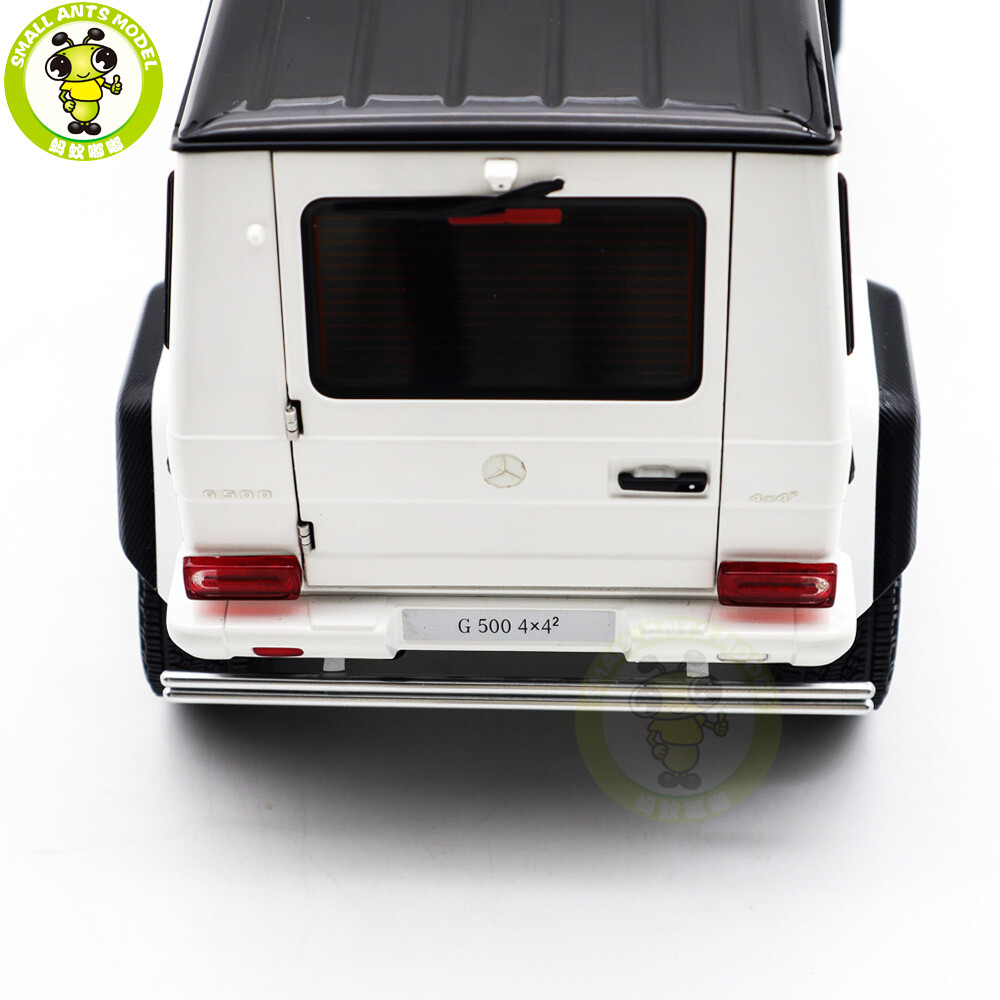 1/18 Mercedes-BENZ G500 4×4² G Class AUTOart 76316 Gloss