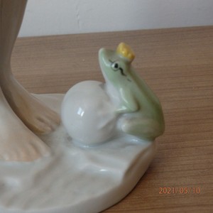 Herend frog king porcelain