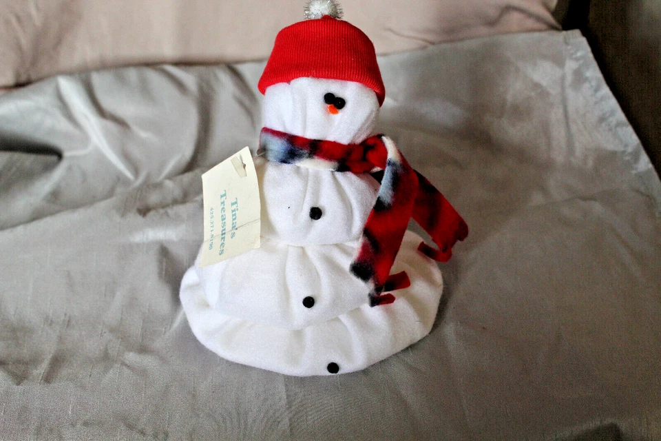 TINA'S TREASURES BEAN BAG SNOWMAN - Image 3 of 4