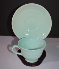Lu-Ray Pastels TS&T 1940's Vintage Teacup & Saucer GREEN LuRay